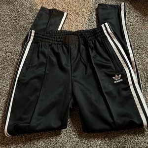 Adidas sweatpants
